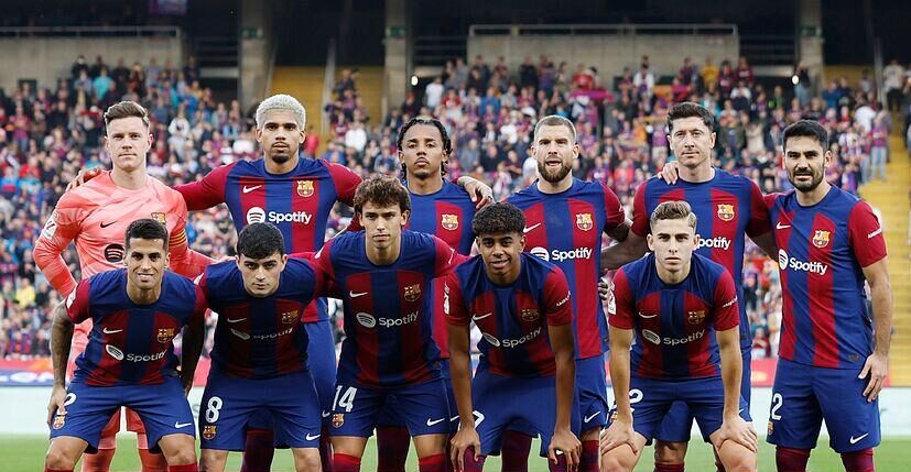 Barcelona đứng hạng 2